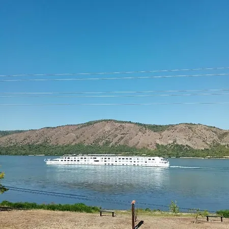 Std- Na Lepom Plavom Dunavu Апартаменты Kladusnica